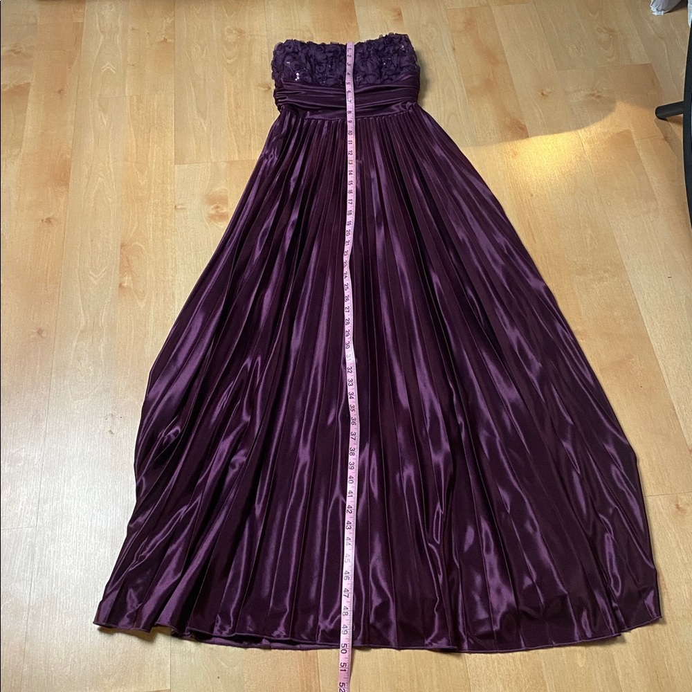 Vintage Plum Satin Pleated Gown Strapless Sequin Floral Bodice Maxi Formal size5 - Picture 8 of 16
